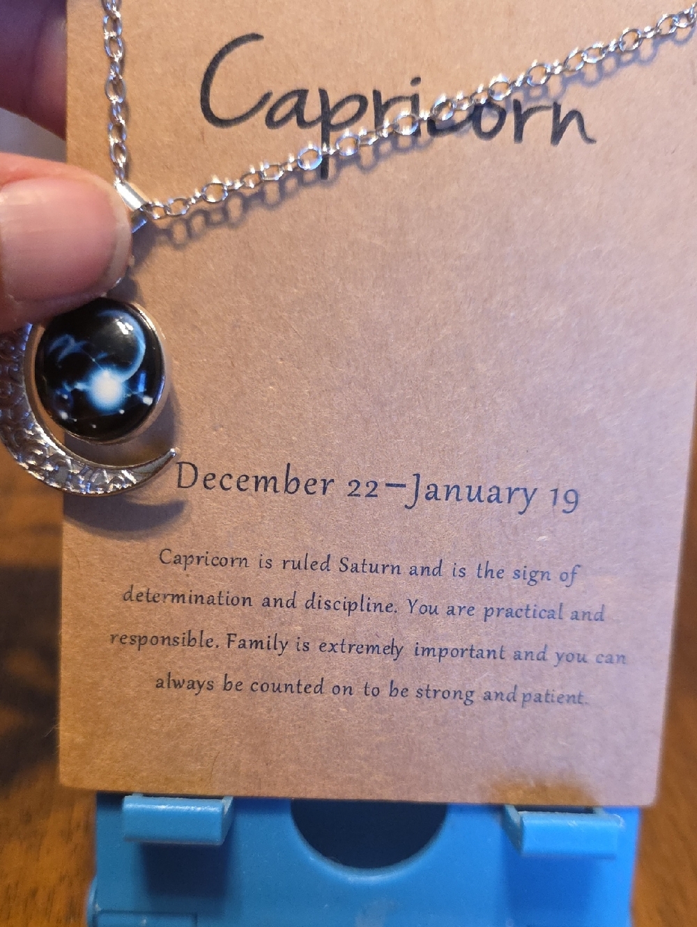 Capricorn Crescent Moon Necklace with Black Zodiac Cabochon - Picture 6 of 11